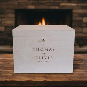 Gepersonaliseerde Enveloppendoos Olivia | Modern Houten Design